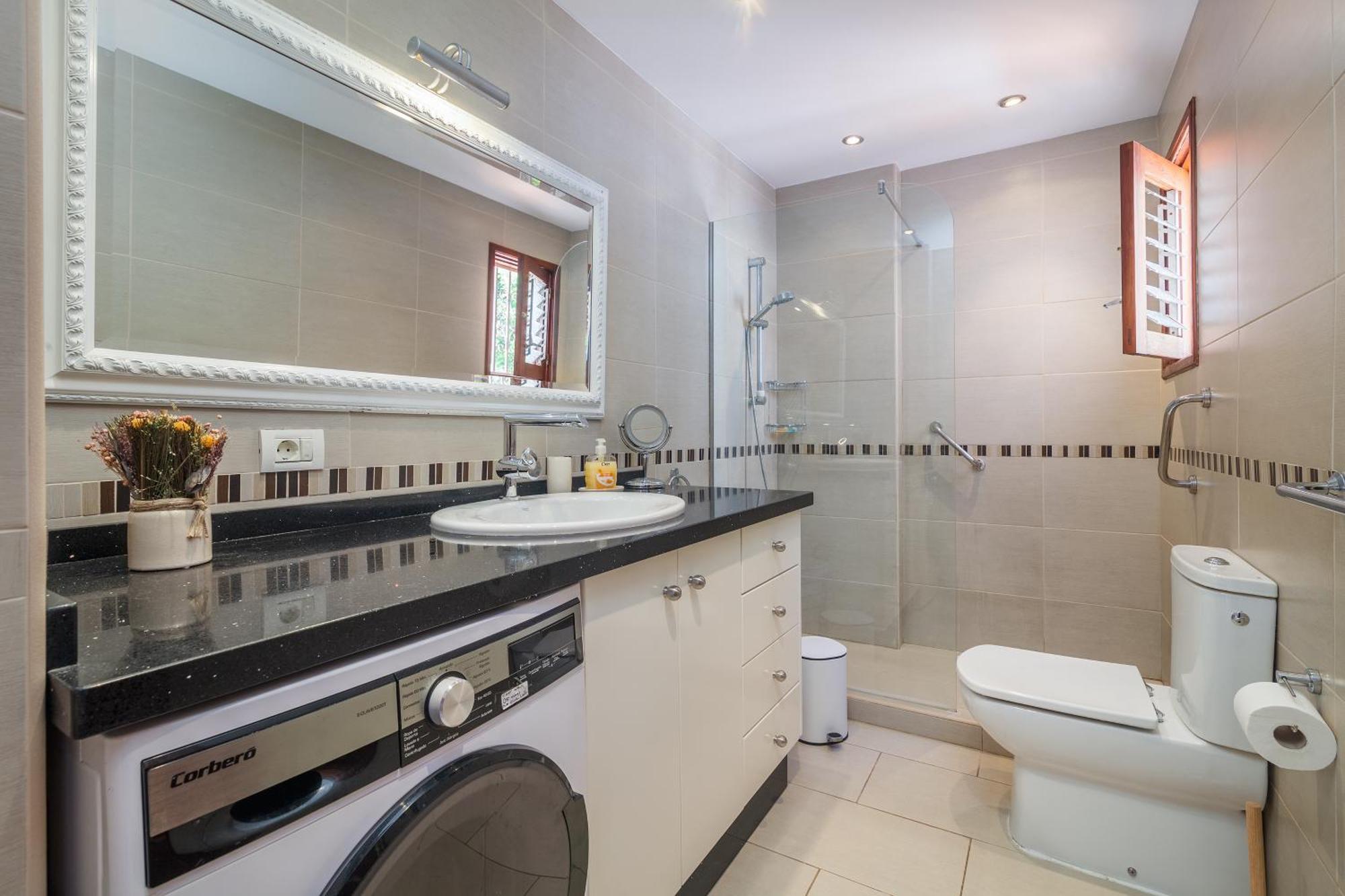 Caramello - Ac, Cliffs & Ocean View, Fibre Net, Garage, Tv Channels Apartamento *